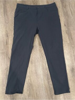 Vouri Men's Black Pants